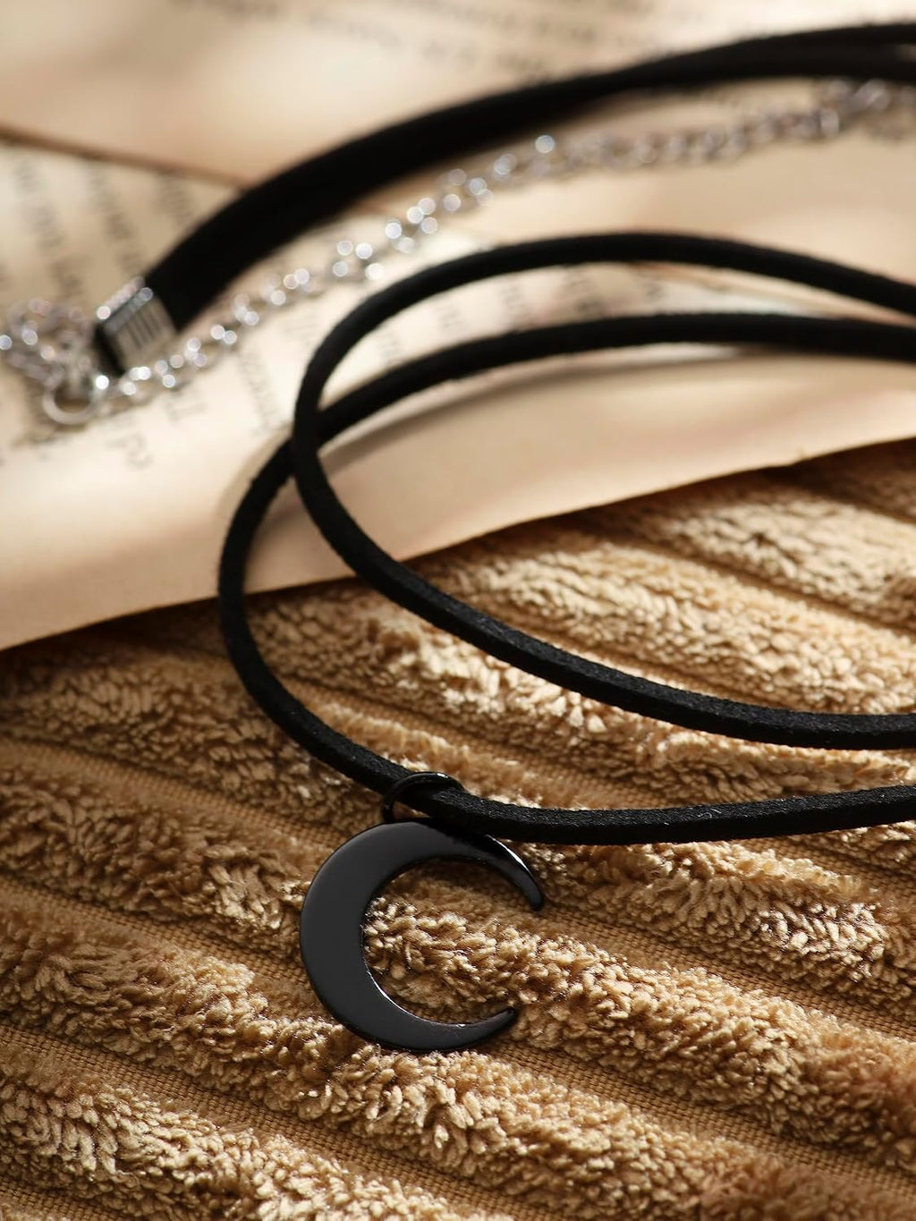 Layered Crescent Moon Choker - Black