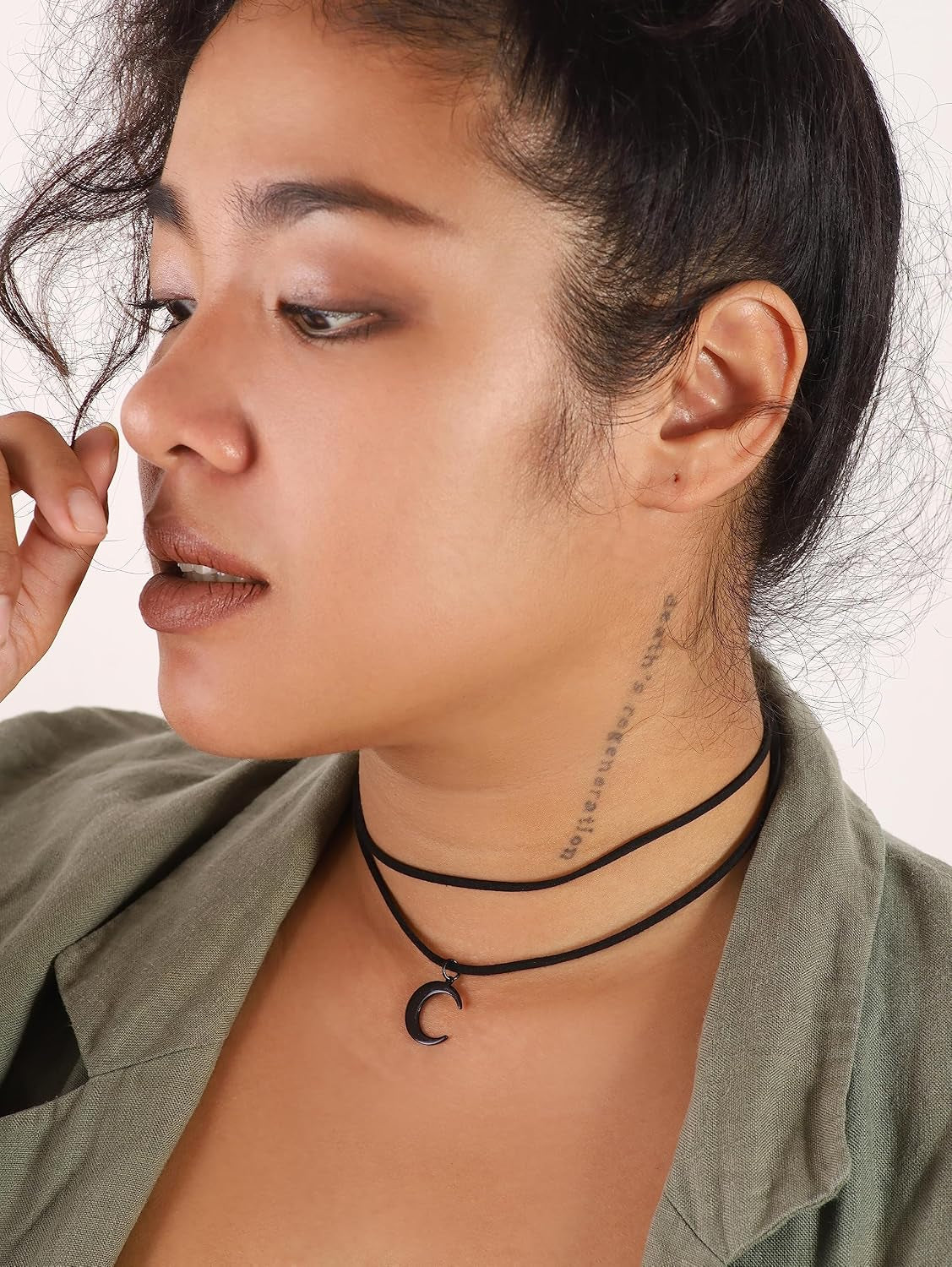 Layered Crescent Moon Choker - Black